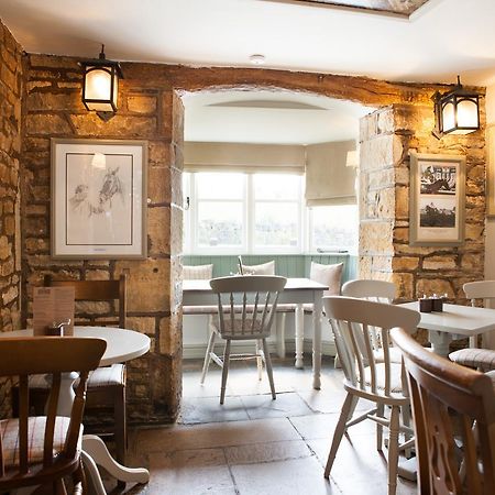 The Hollow Bottom Guiting Power Exterior foto