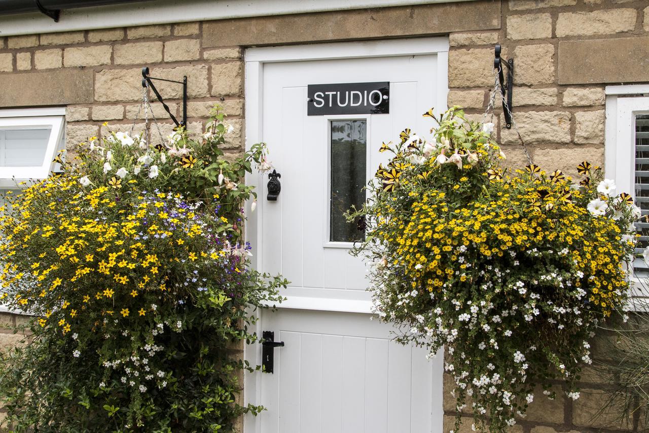 The Hollow Bottom Guiting Power Exterior foto